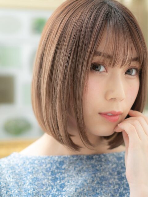 シルキーベージュ美髪切りっぱなしボブ20代30代40代