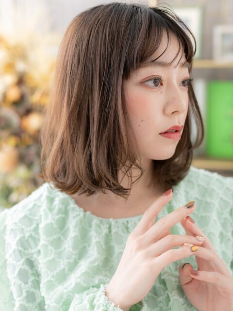 大人可愛いマロンベージュエアリーボブ20代30代