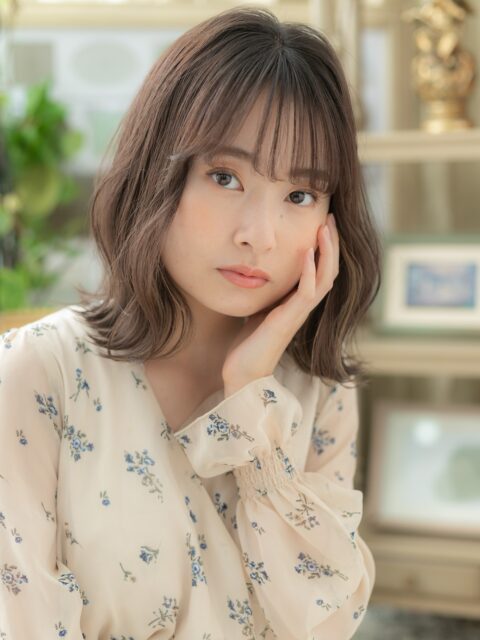 大人美人小顔束感パーマフレンチカジュアル20代30代